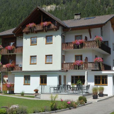 Pension Haus Edelweiss Hotell Weissensee Exteriör bild