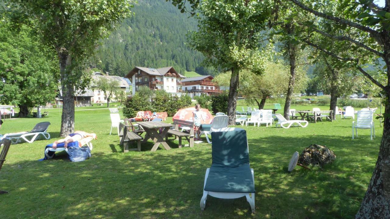 Pension Haus Edelweiss Hotell Weissensee Exteriör bild