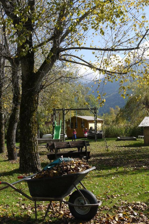 Pension Haus Edelweiss Hotell Weissensee Exteriör bild